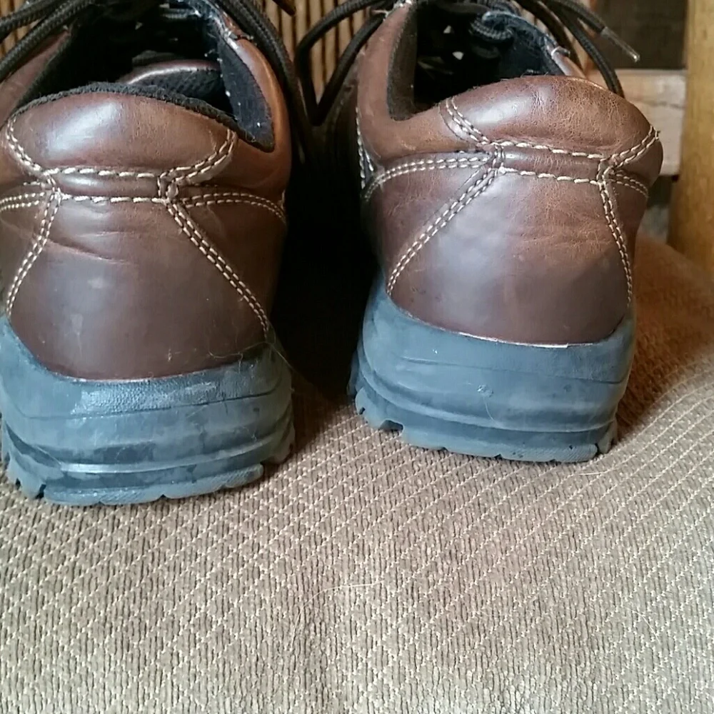 Arizona Jean Co,boys size 4 dress shoes, brown
